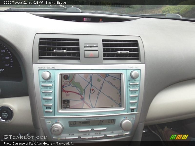 Black / Bisque 2009 Toyota Camry XLE V6