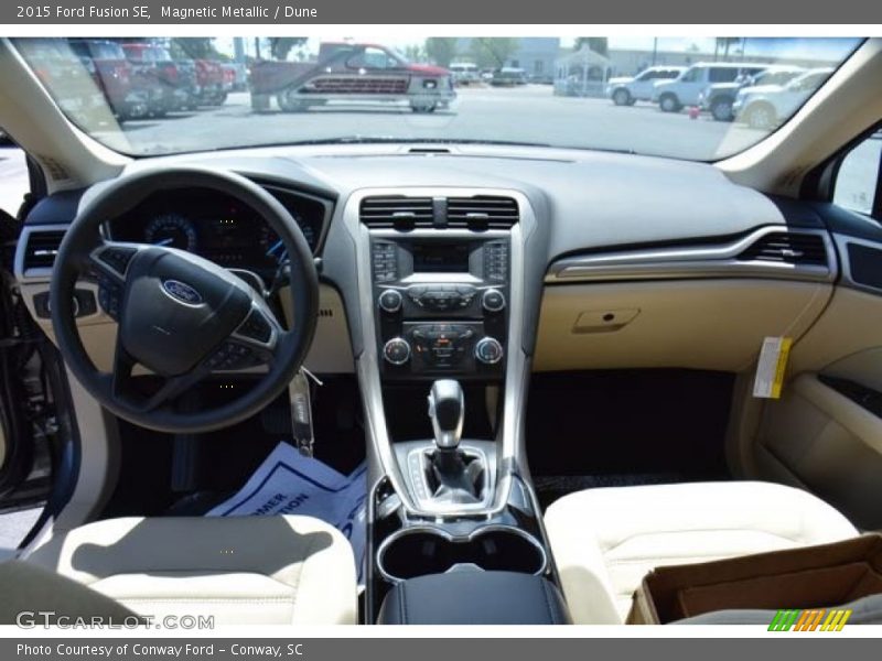 Magnetic Metallic / Dune 2015 Ford Fusion SE