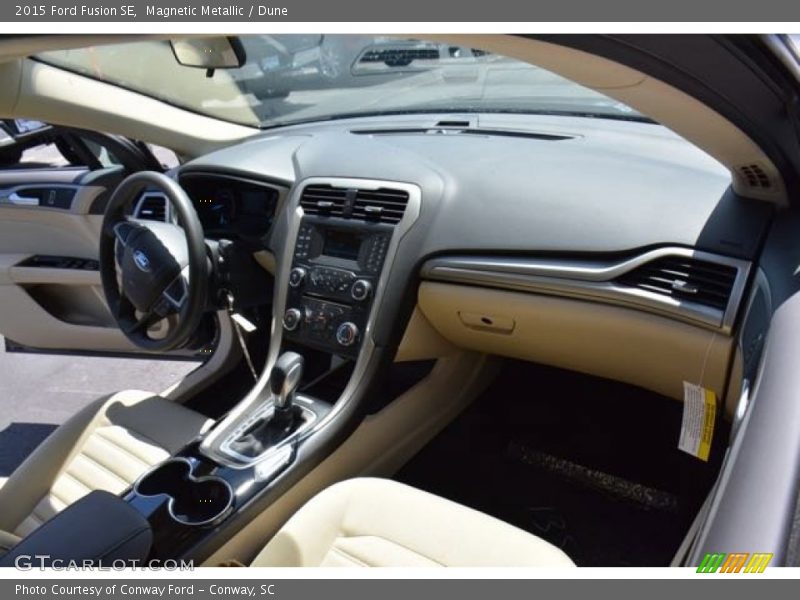 Magnetic Metallic / Dune 2015 Ford Fusion SE