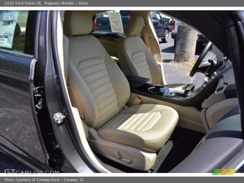 Magnetic Metallic / Dune 2015 Ford Fusion SE