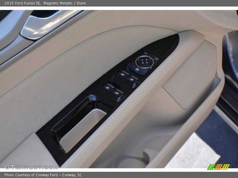 Magnetic Metallic / Dune 2015 Ford Fusion SE