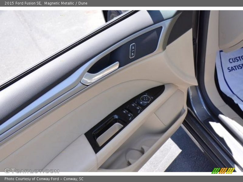 Magnetic Metallic / Dune 2015 Ford Fusion SE