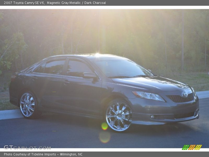 Magnetic Gray Metallic / Dark Charcoal 2007 Toyota Camry SE V6