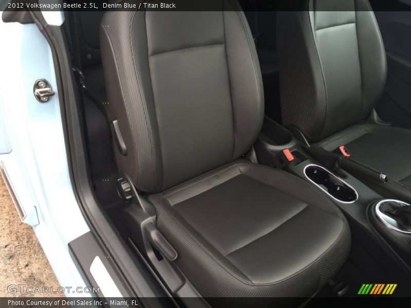 Denim Blue / Titan Black 2012 Volkswagen Beetle 2.5L
