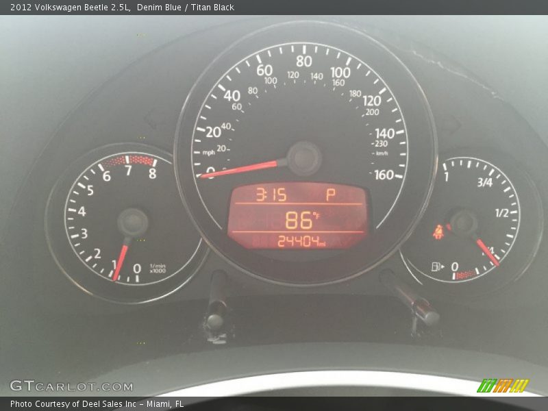 Denim Blue / Titan Black 2012 Volkswagen Beetle 2.5L