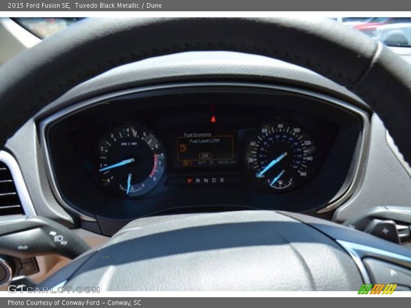 Tuxedo Black Metallic / Dune 2015 Ford Fusion SE