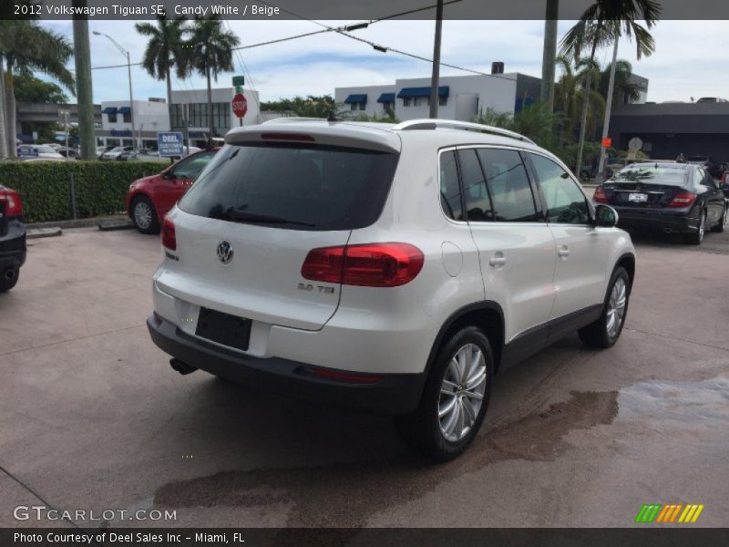 Candy White / Beige 2012 Volkswagen Tiguan SE