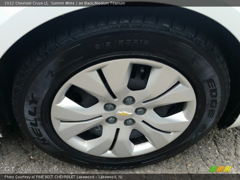Summit White / Jet Black/Medium Titanium 2012 Chevrolet Cruze LS