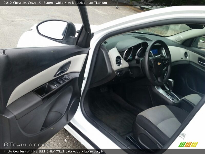 Summit White / Jet Black/Medium Titanium 2012 Chevrolet Cruze LS