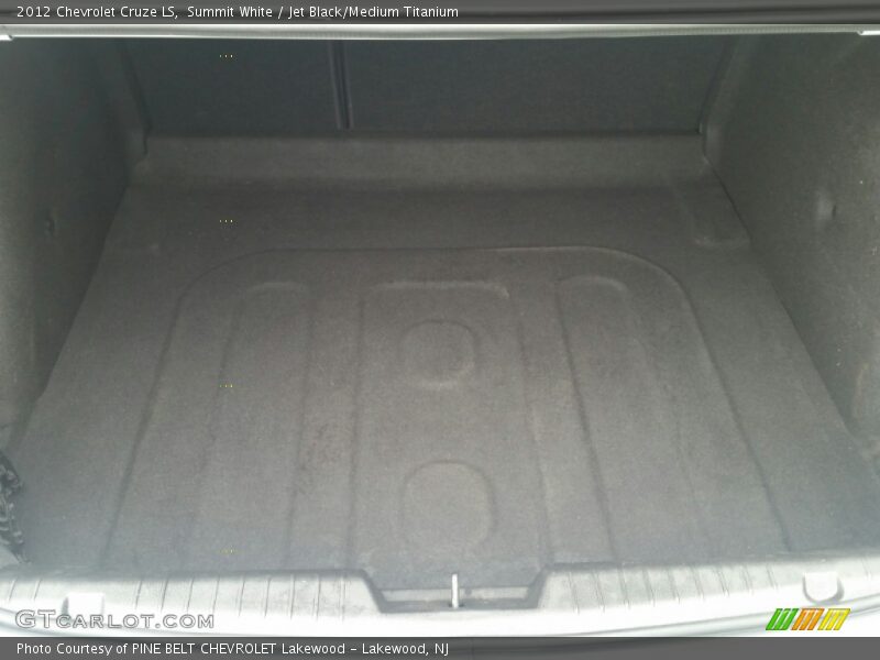 Summit White / Jet Black/Medium Titanium 2012 Chevrolet Cruze LS