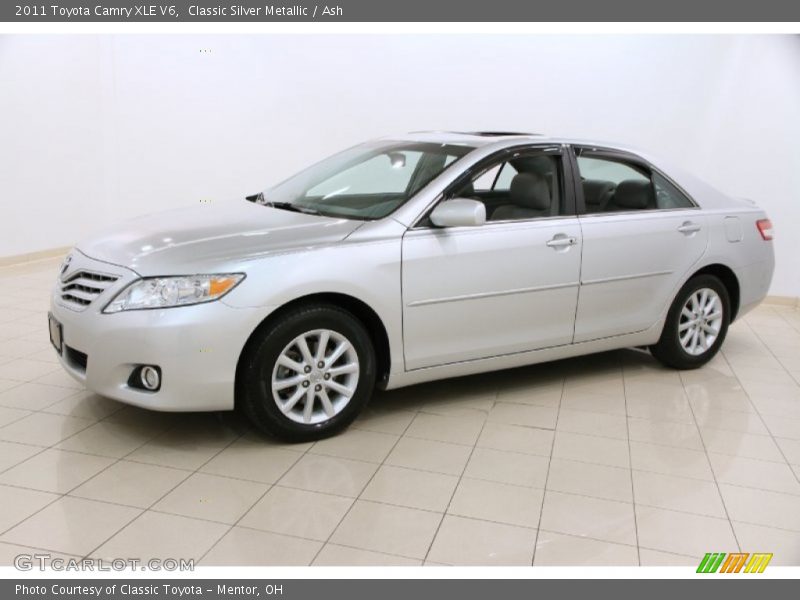 Classic Silver Metallic / Ash 2011 Toyota Camry XLE V6
