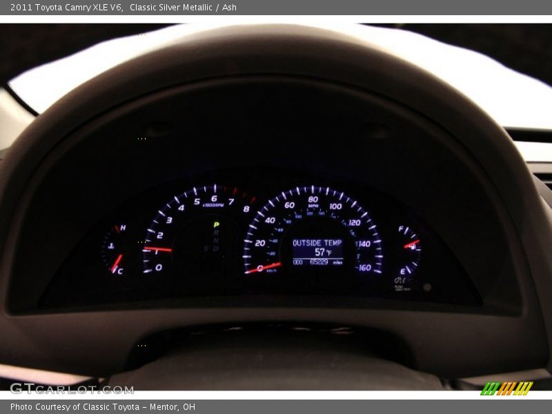 Classic Silver Metallic / Ash 2011 Toyota Camry XLE V6