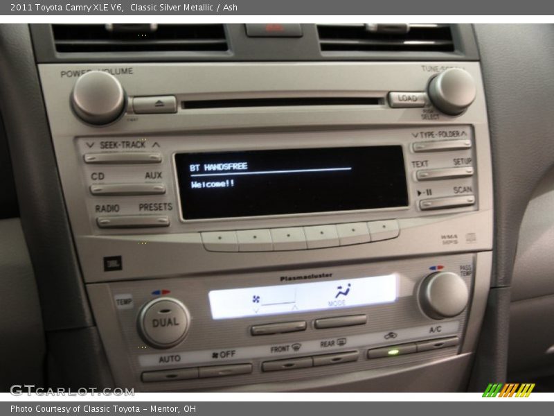 Classic Silver Metallic / Ash 2011 Toyota Camry XLE V6