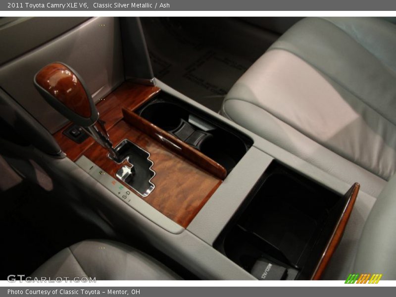 Classic Silver Metallic / Ash 2011 Toyota Camry XLE V6