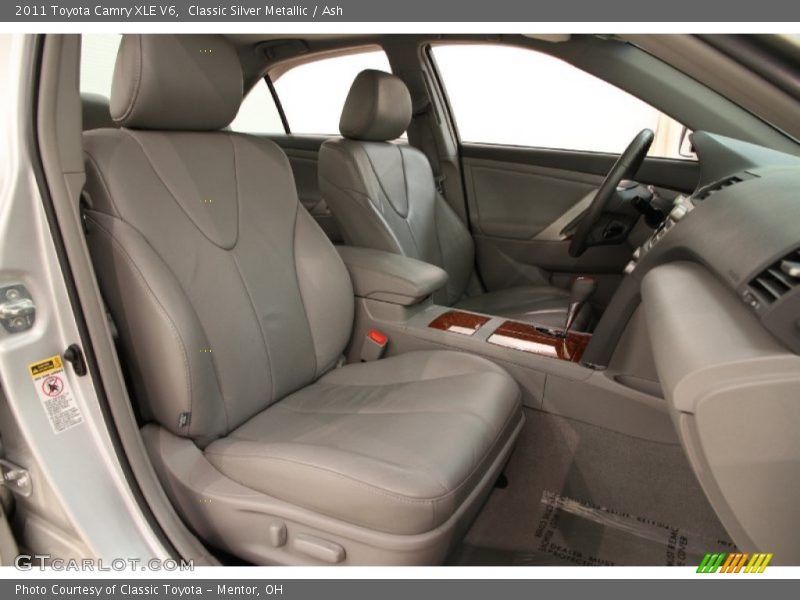 Classic Silver Metallic / Ash 2011 Toyota Camry XLE V6