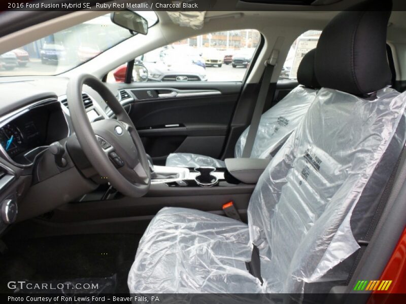 Ruby Red Metallic / Charcoal Black 2016 Ford Fusion Hybrid SE