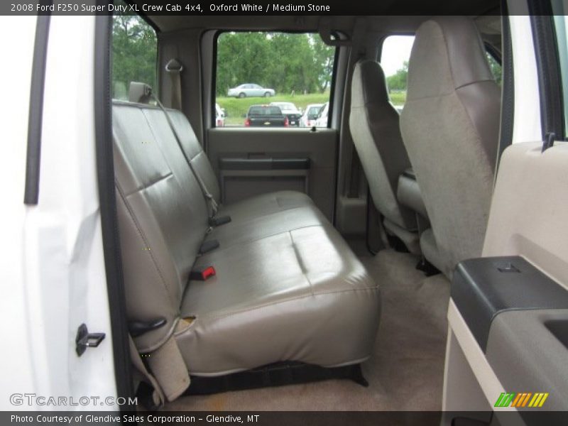 Oxford White / Medium Stone 2008 Ford F250 Super Duty XL Crew Cab 4x4
