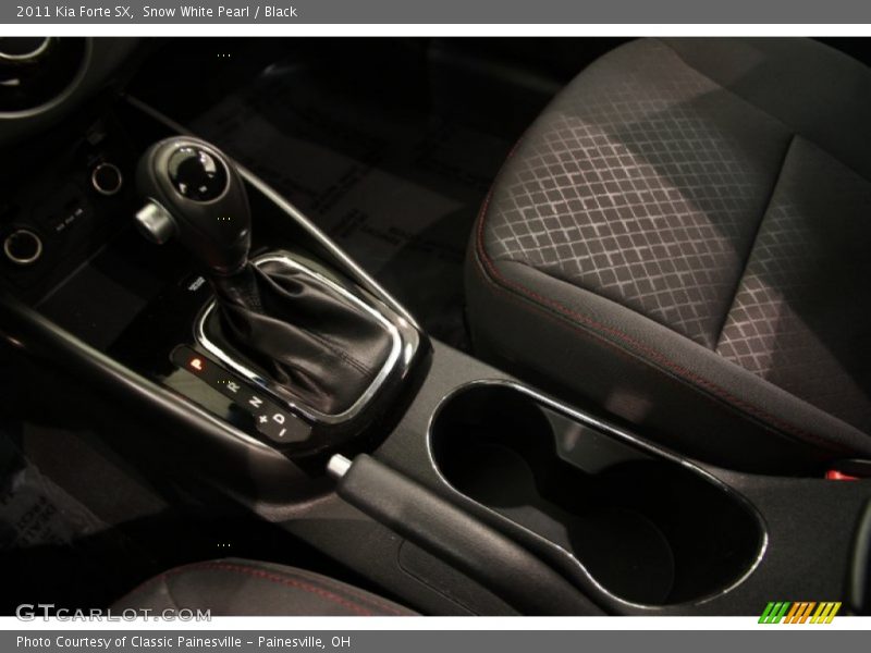 Snow White Pearl / Black 2011 Kia Forte SX