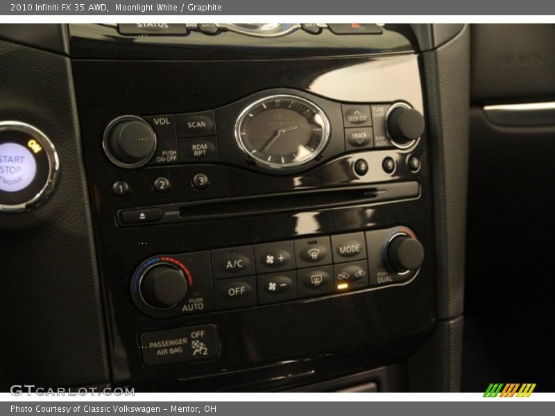 Moonlight White / Graphite 2010 Infiniti FX 35 AWD