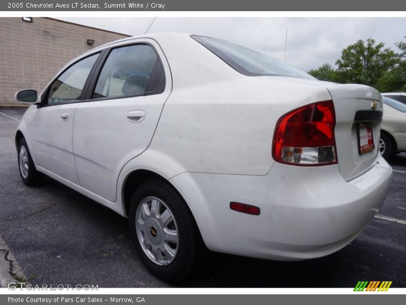 Summit White / Gray 2005 Chevrolet Aveo LT Sedan