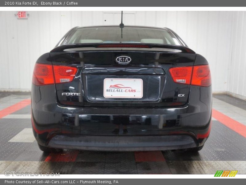 Ebony Black / Coffee 2010 Kia Forte EX