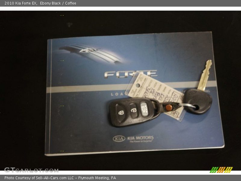 Ebony Black / Coffee 2010 Kia Forte EX