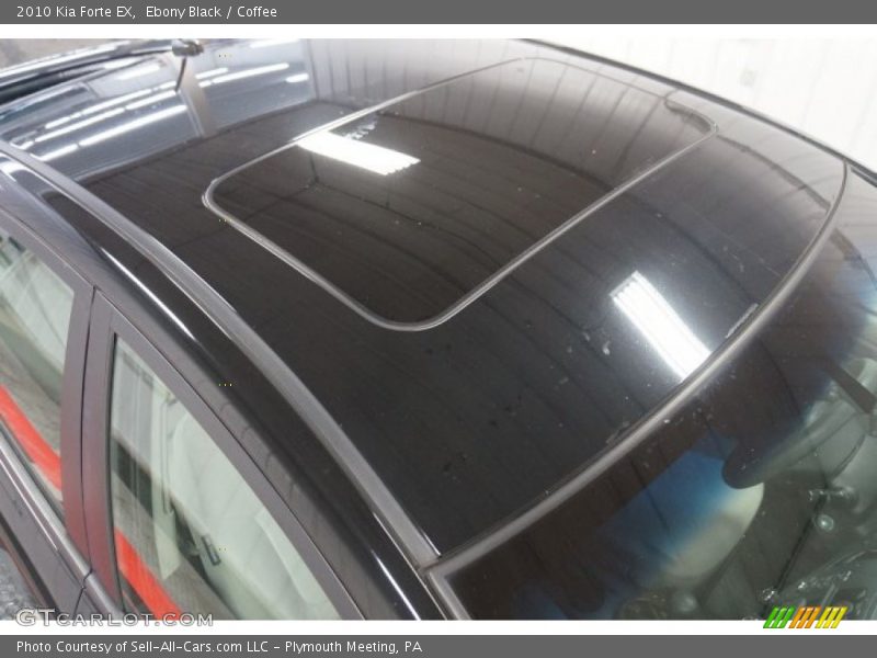 Ebony Black / Coffee 2010 Kia Forte EX