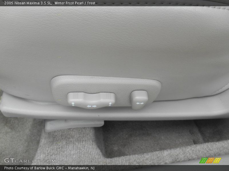 Winter Frost Pearl / Frost 2005 Nissan Maxima 3.5 SL