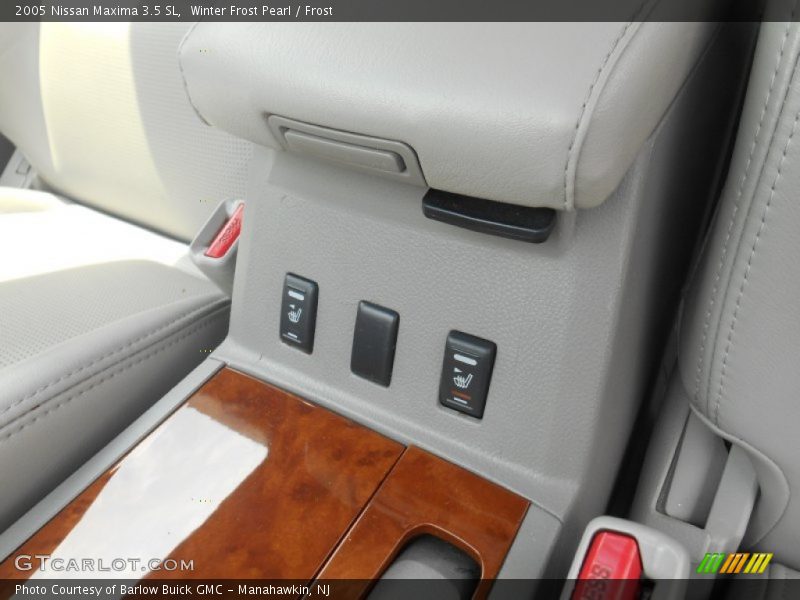 Winter Frost Pearl / Frost 2005 Nissan Maxima 3.5 SL