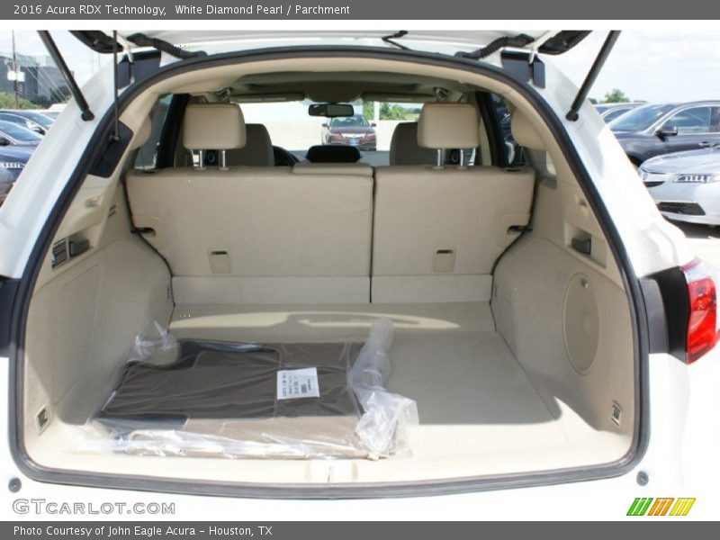 White Diamond Pearl / Parchment 2016 Acura RDX Technology