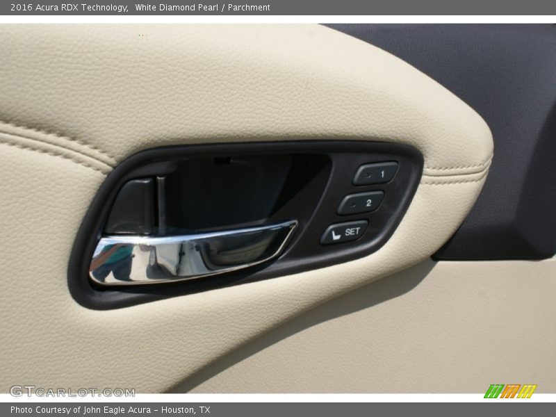 White Diamond Pearl / Parchment 2016 Acura RDX Technology