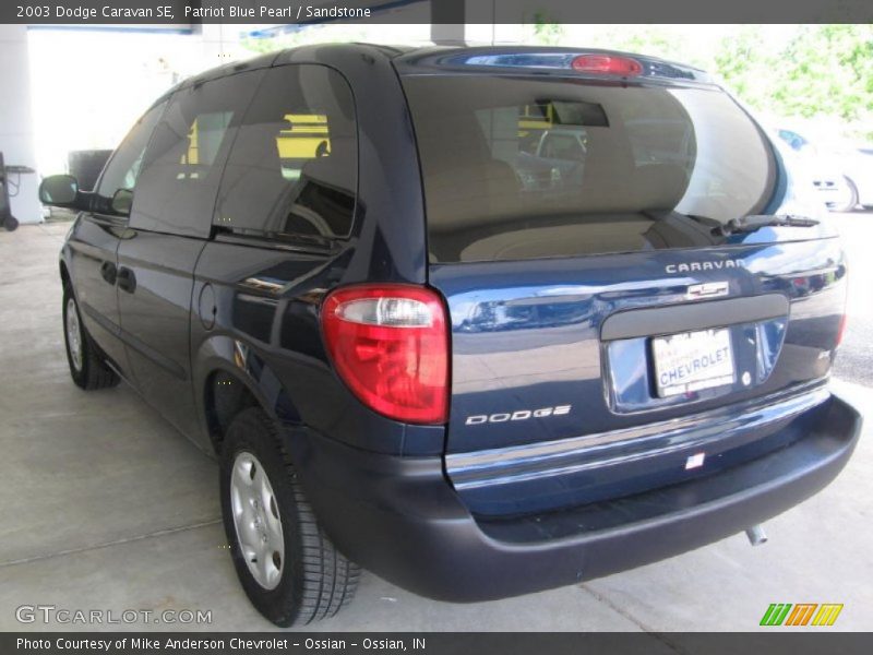 Patriot Blue Pearl / Sandstone 2003 Dodge Caravan SE