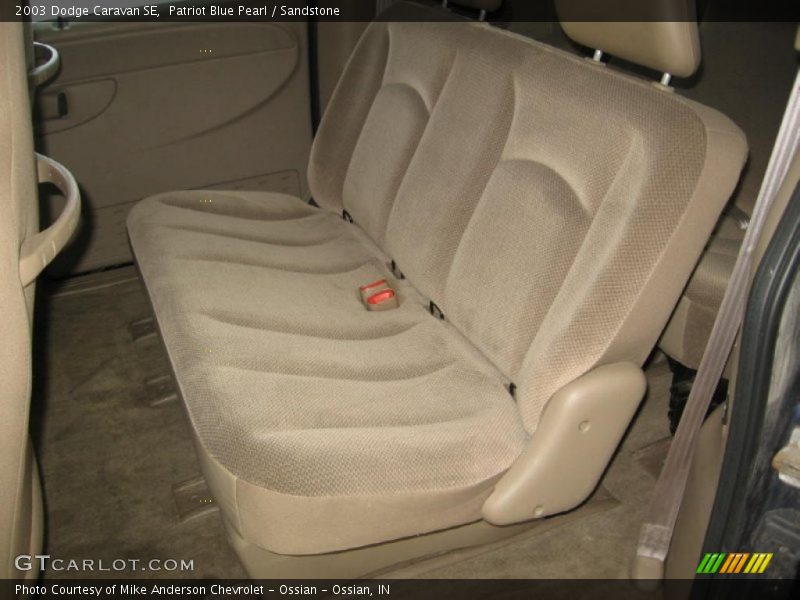 Patriot Blue Pearl / Sandstone 2003 Dodge Caravan SE