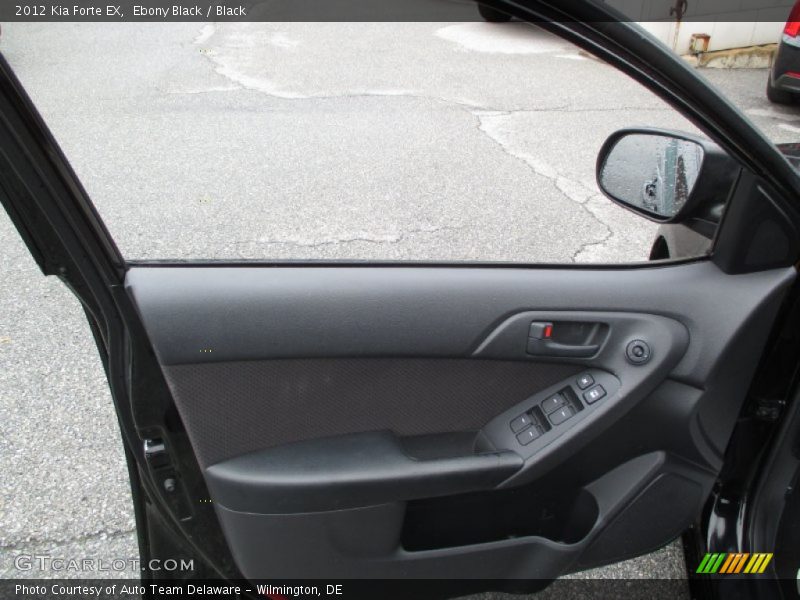 Ebony Black / Black 2012 Kia Forte EX