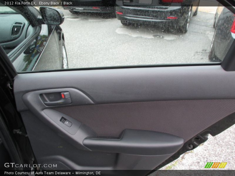 Ebony Black / Black 2012 Kia Forte EX