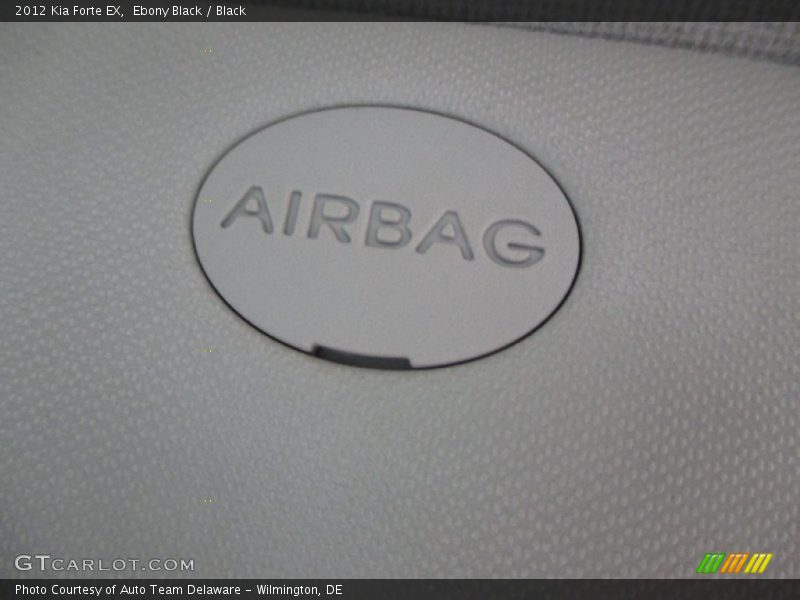 Ebony Black / Black 2012 Kia Forte EX