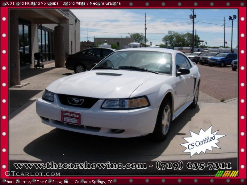 Oxford White / Medium Graphite 2001 Ford Mustang V6 Coupe