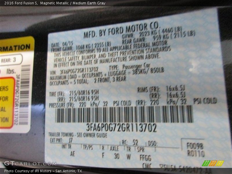 Magnetic Metallic / Medium Earth Gray 2016 Ford Fusion S