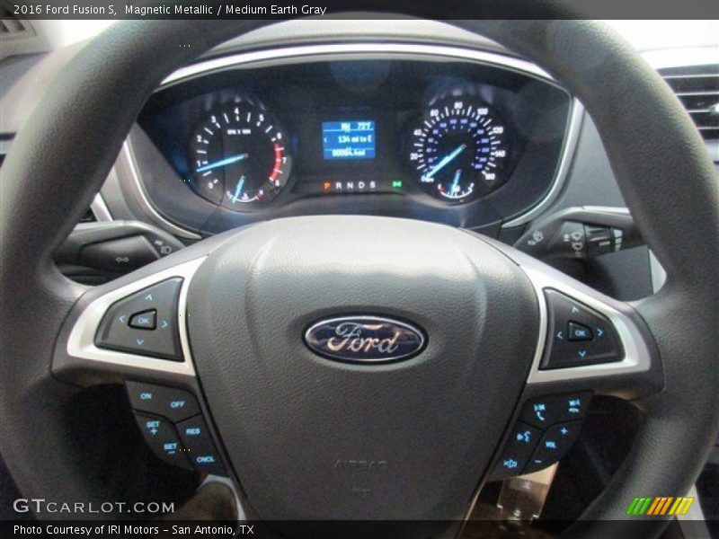 Magnetic Metallic / Medium Earth Gray 2016 Ford Fusion S