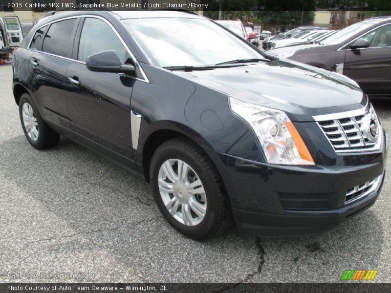 Front 3/4 View of 2015 SRX FWD