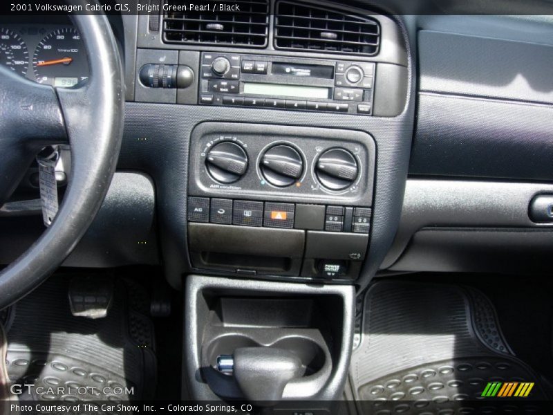 Bright Green Pearl / Black 2001 Volkswagen Cabrio GLS