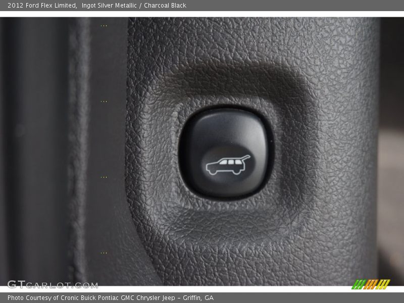 Ingot Silver Metallic / Charcoal Black 2012 Ford Flex Limited