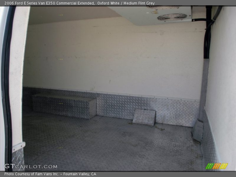 Oxford White / Medium Flint Grey 2006 Ford E Series Van E350 Commercial Extended