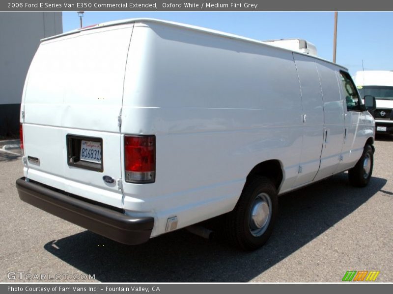 Oxford White / Medium Flint Grey 2006 Ford E Series Van E350 Commercial Extended