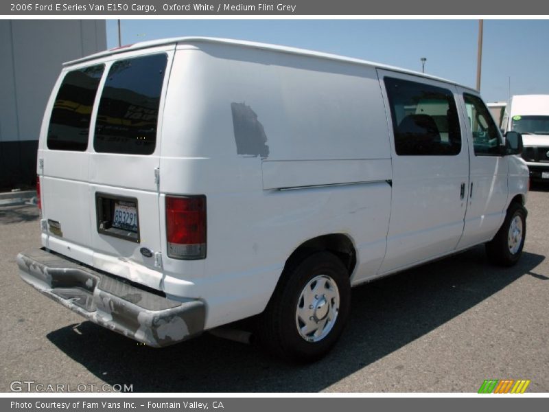 Oxford White / Medium Flint Grey 2006 Ford E Series Van E150 Cargo