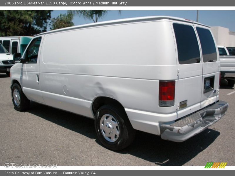 Oxford White / Medium Flint Grey 2006 Ford E Series Van E150 Cargo