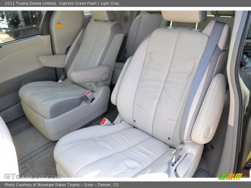 Cypress Green Pearl / Light Gray 2011 Toyota Sienna Limited