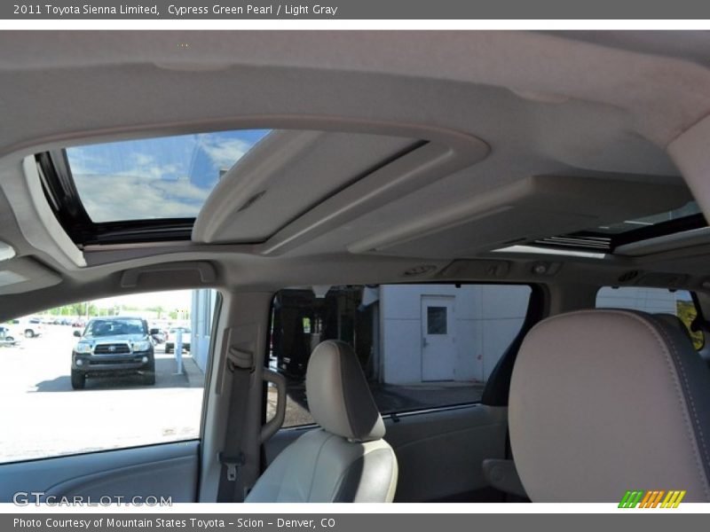 Cypress Green Pearl / Light Gray 2011 Toyota Sienna Limited