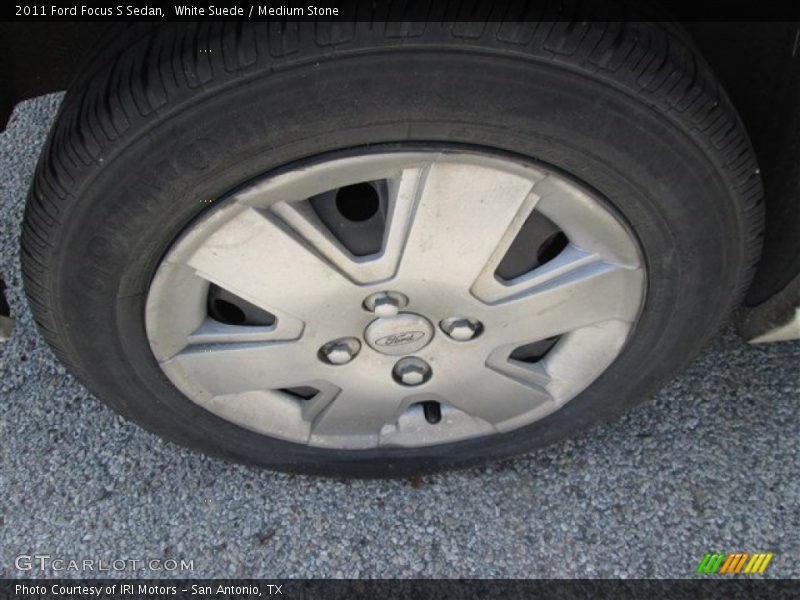 White Suede / Medium Stone 2011 Ford Focus S Sedan