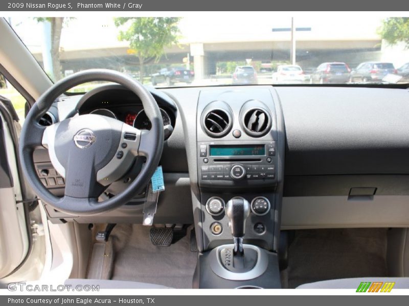 Phantom White / Gray 2009 Nissan Rogue S